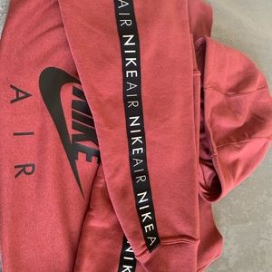 Nike Women's Sportswear Air Hoodie Pullover